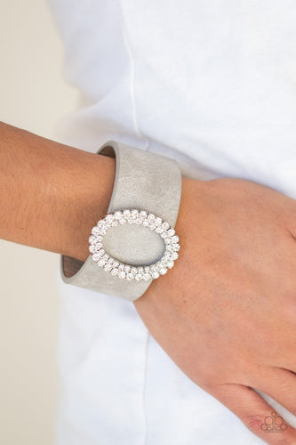 Center Stage Starlet - Silver Bracelet