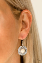 Load image into Gallery viewer, Tiger Trap - White